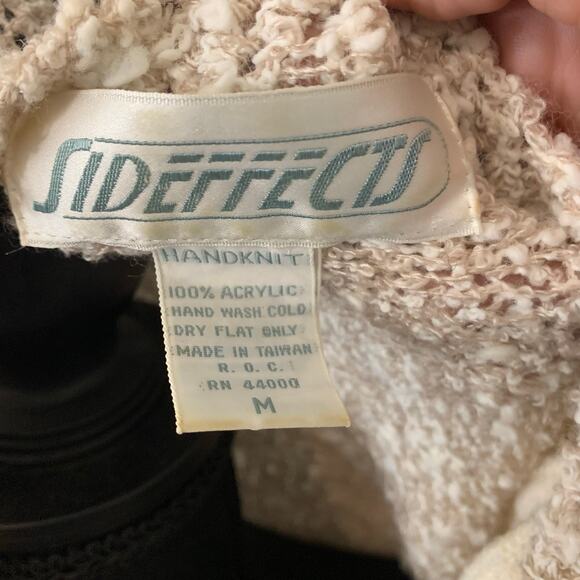 Vintage 90s Side Effects Hand Knit Acrylic Sweater White Beige Checked MEDIUM - Picture 3 of 13